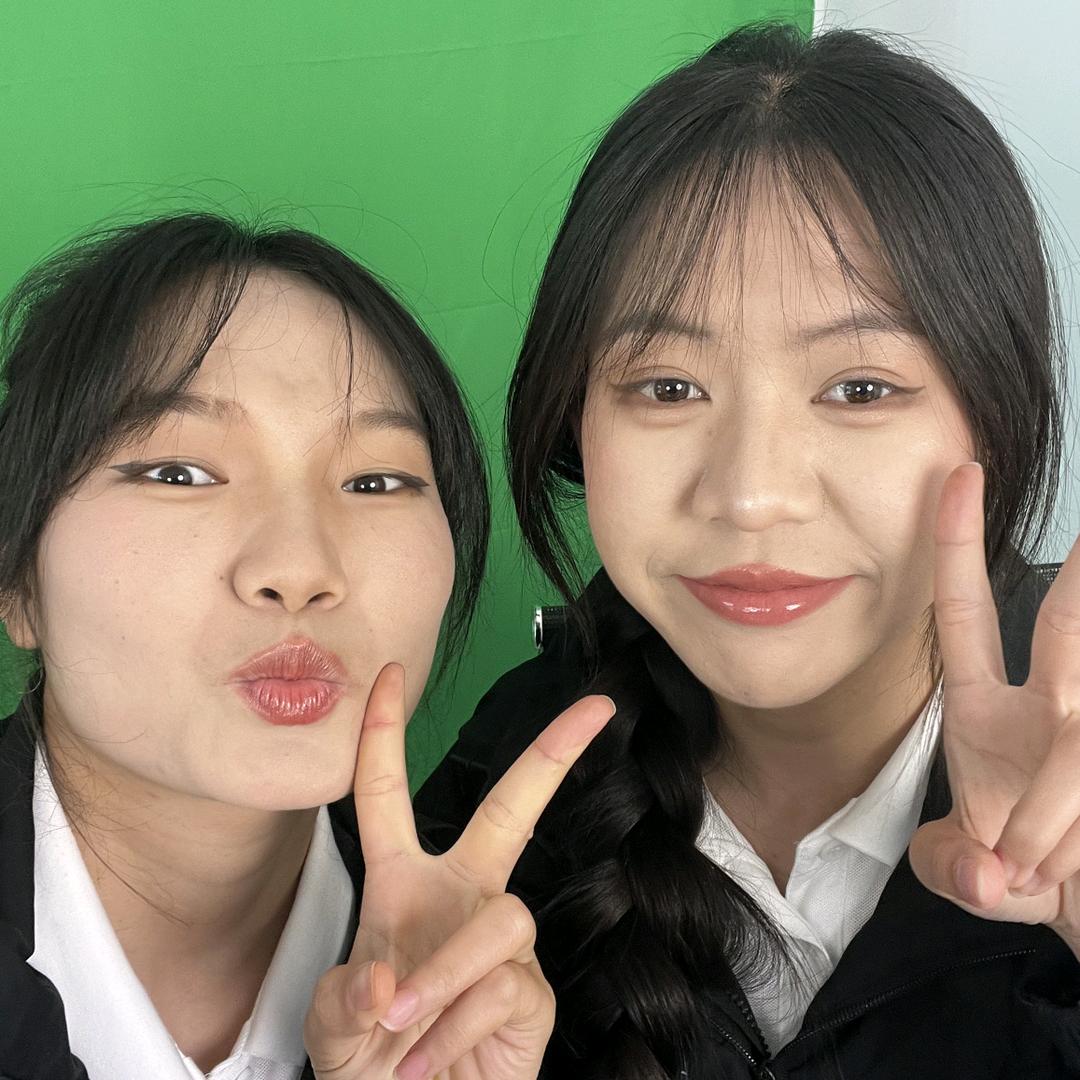 小慈有双下巴🙃