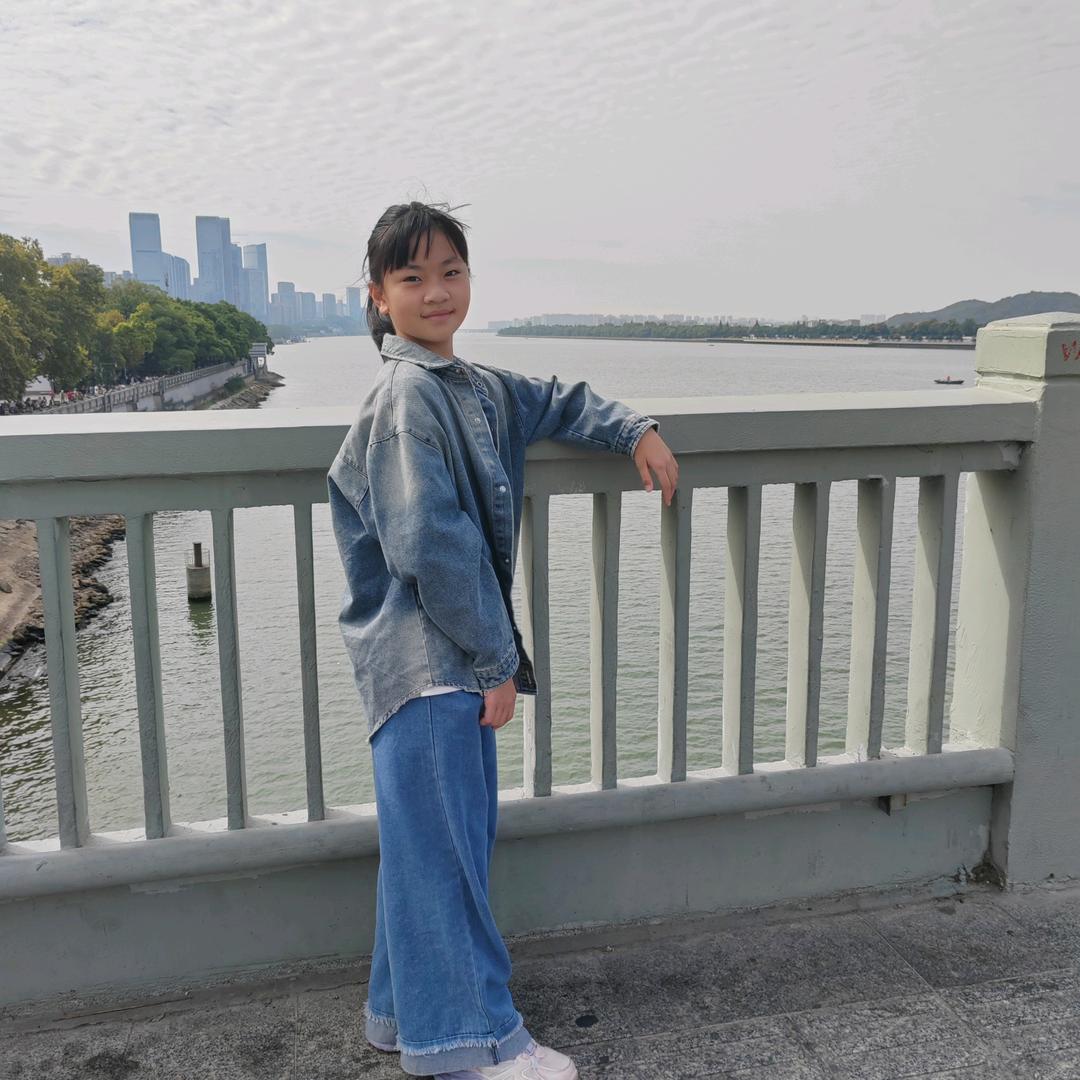 静雯妈妈