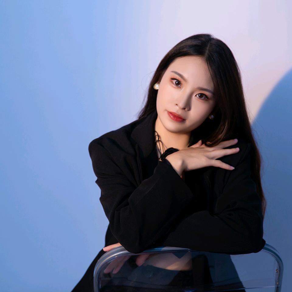 诺儿   喜欢自拍