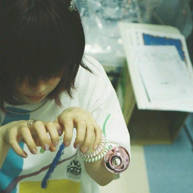 Dazbee^ ^