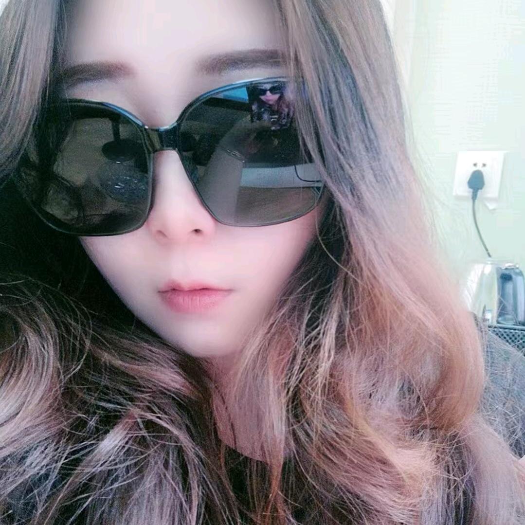 见过雄鹰的女娃娃