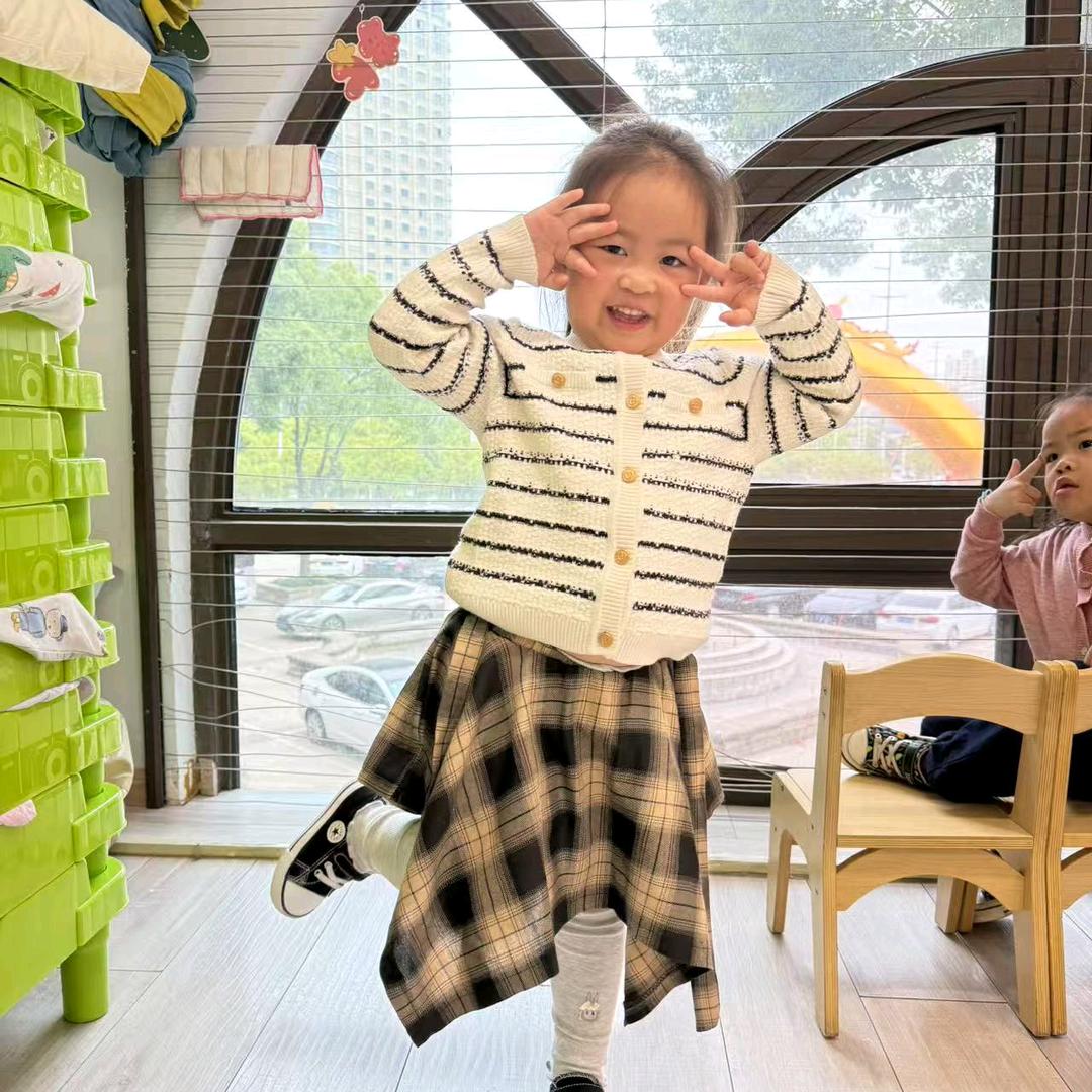 桐桐芭比周先森