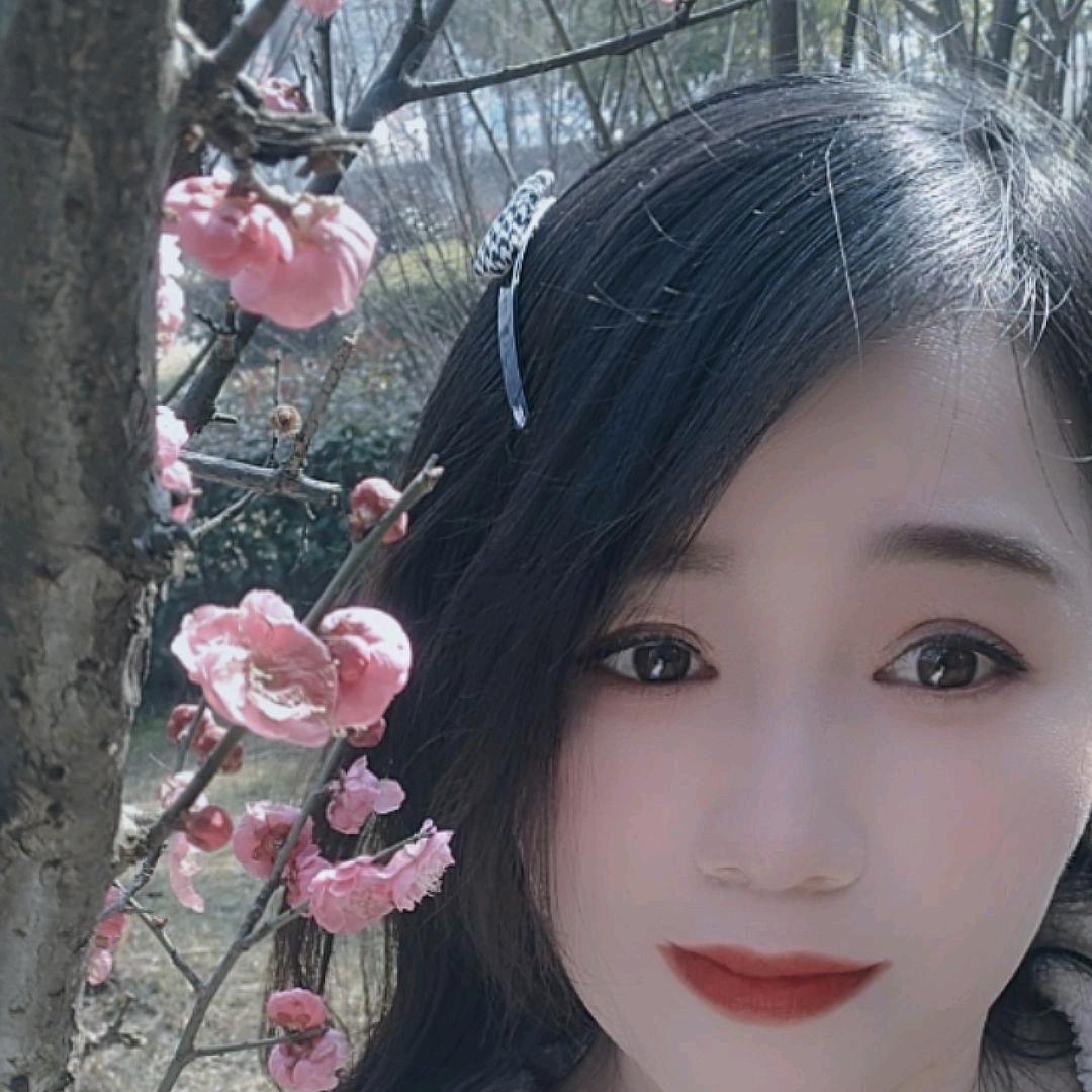 蔓斐男女装集合店