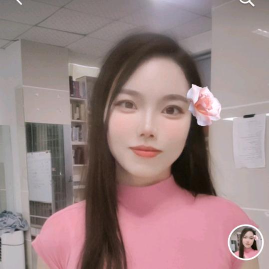 爱笑的姑娘💞