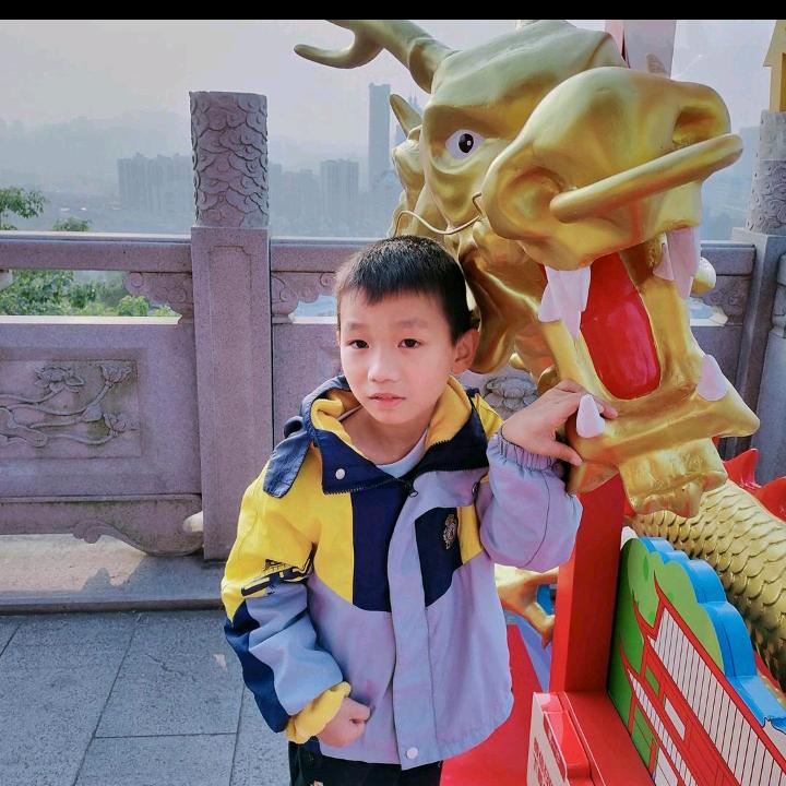 濠濠童装百货(橱窗好物)