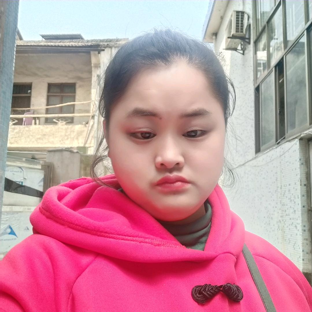 汤大小姐开心果