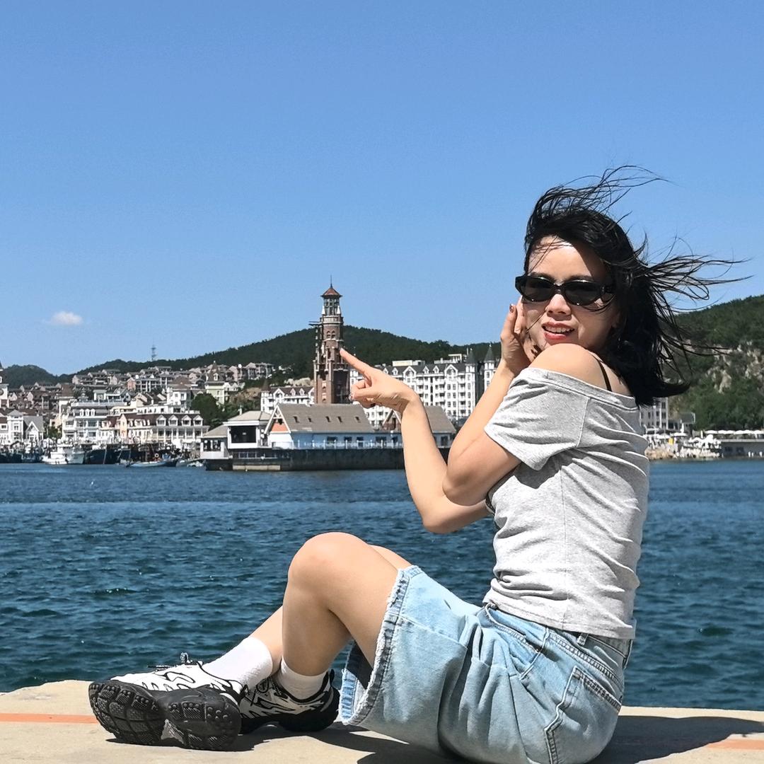 乌嗯雯