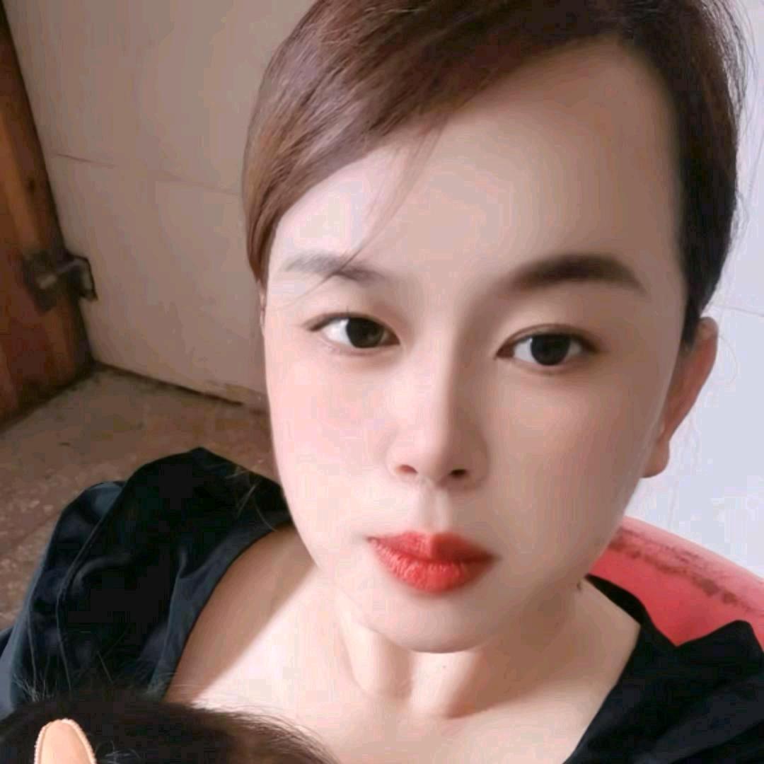 丿追着幸福灬跑丶 