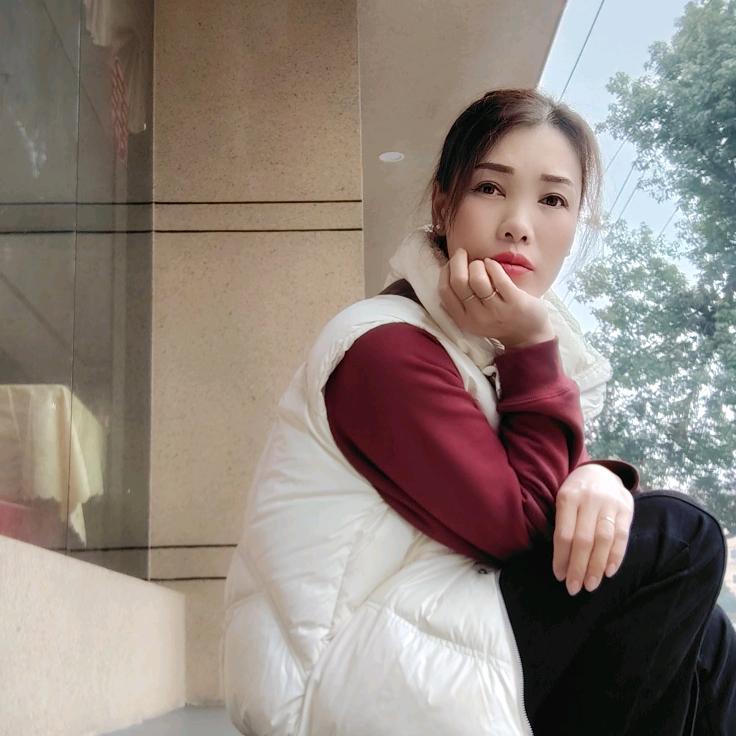 李家小姐 （拒绝私聊）