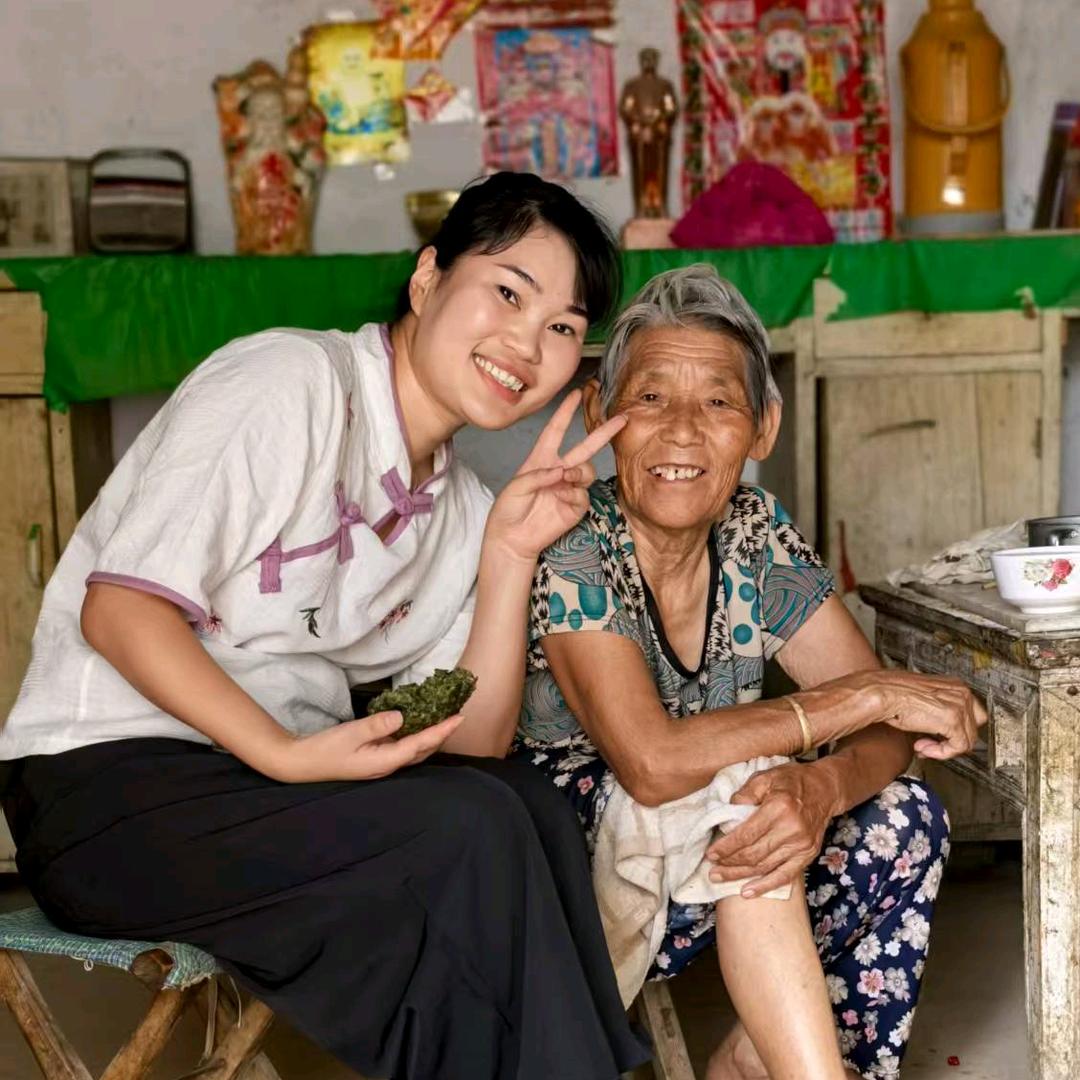 老贺一家人小丽
