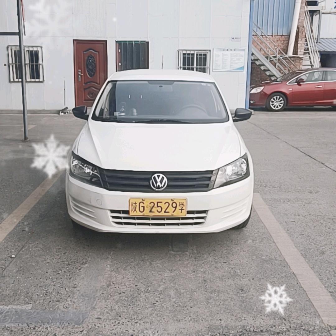 爱钓鱼的教练