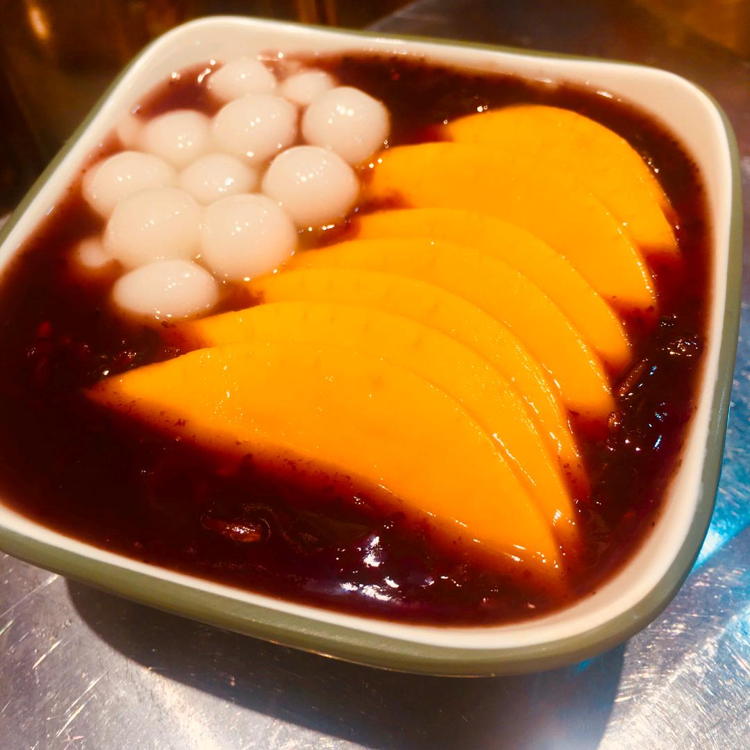 肉肉的充电宝
