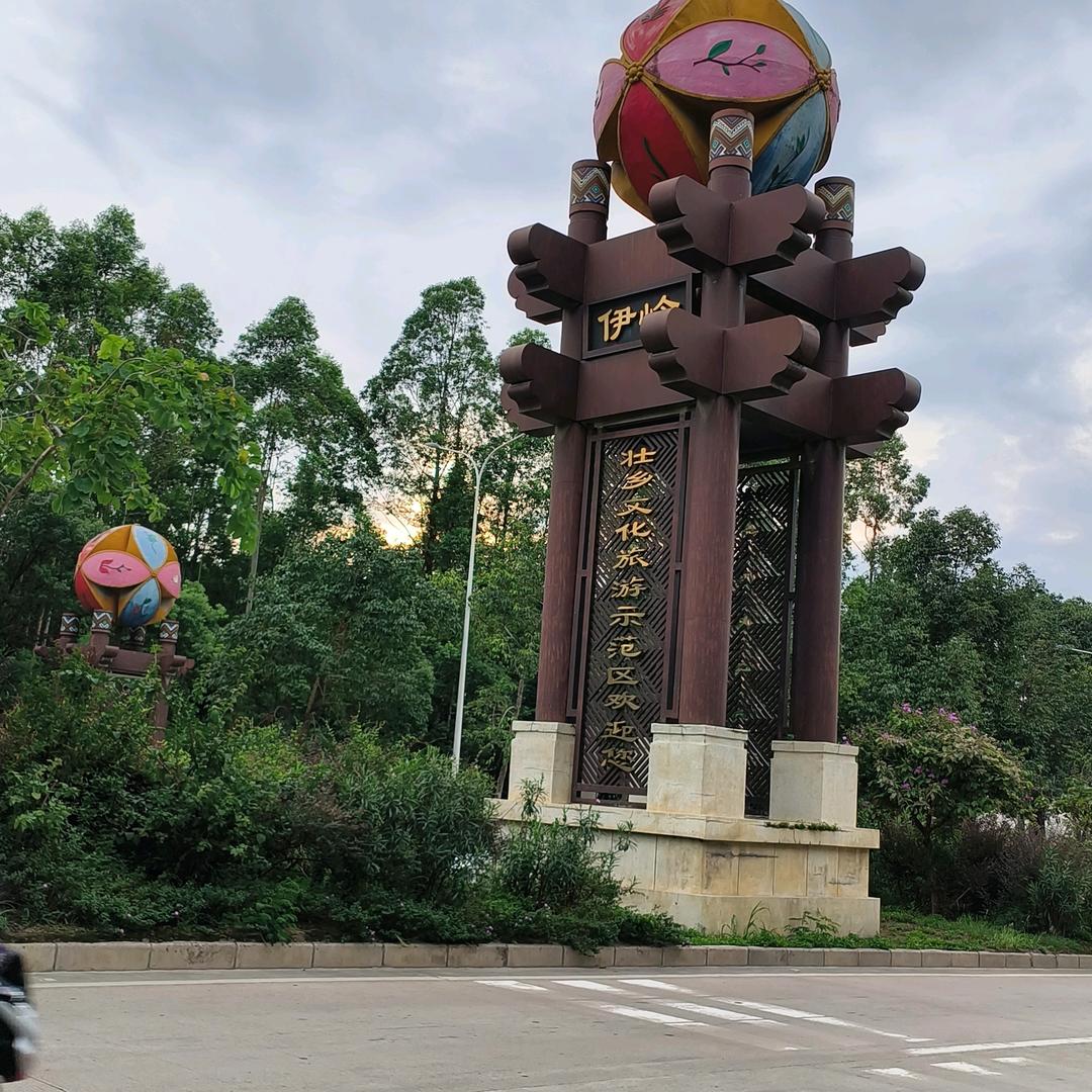 丐帮帮主伤感的乞丐大哥