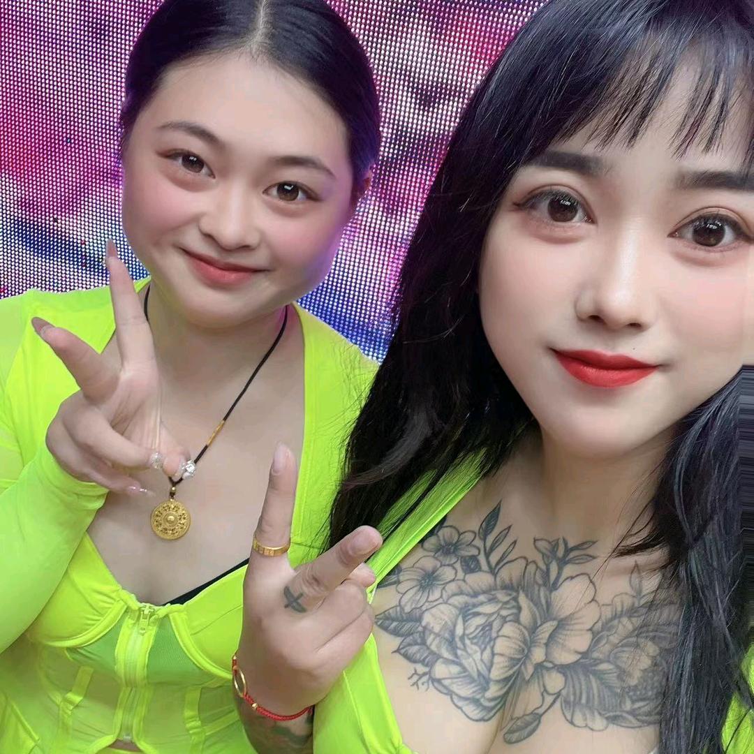 满仓唢呐演艺传媒