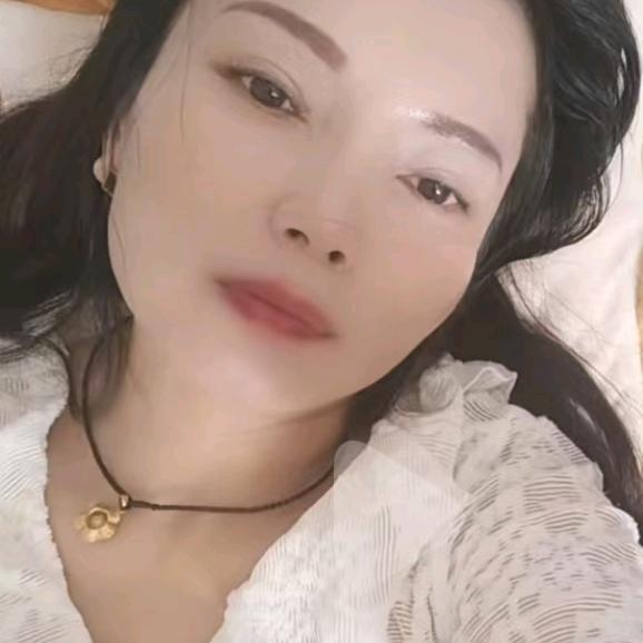 弋阳英子（单亲妈妈）