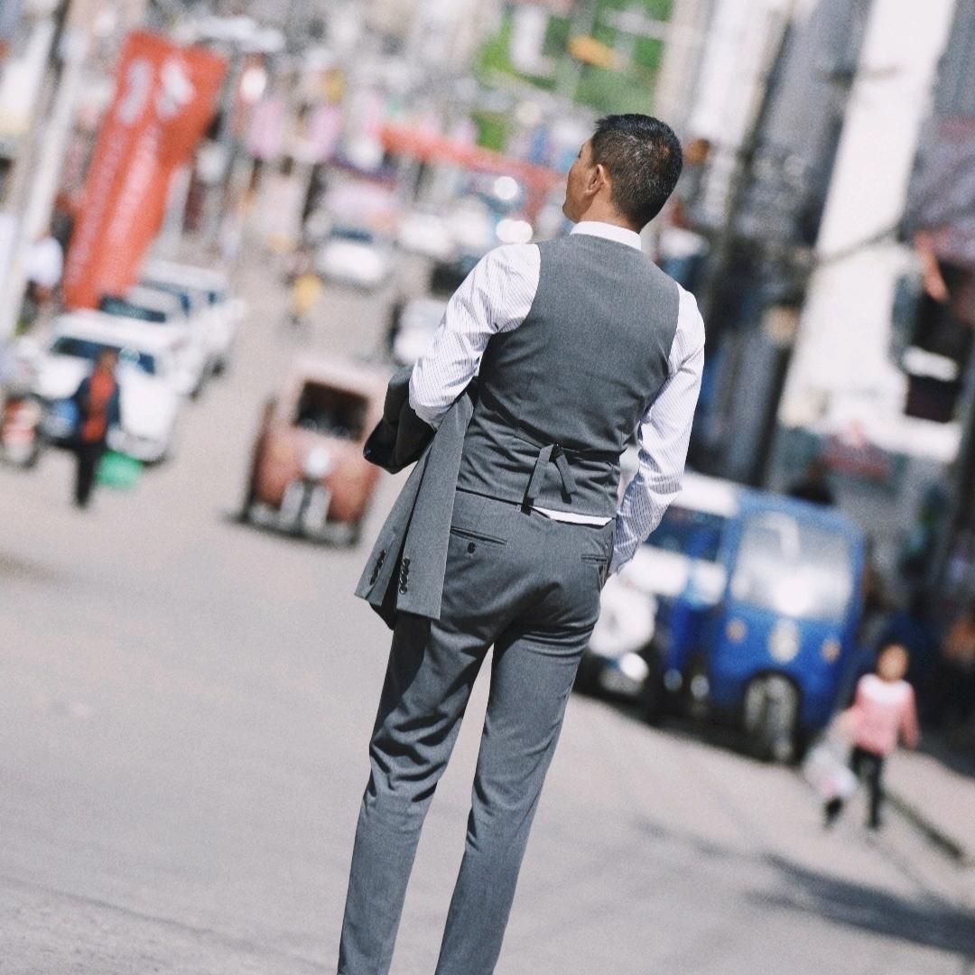 垫资赎楼不良处置（西安）小杨总