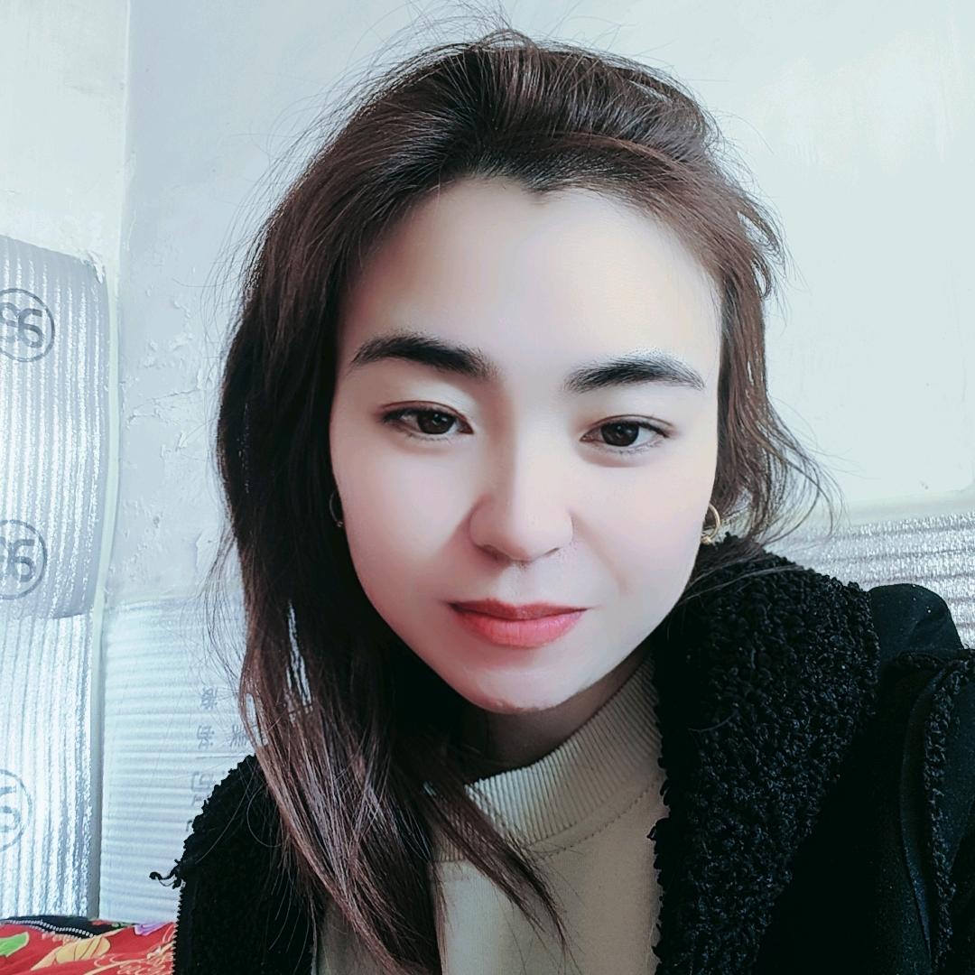 燕子飞💅《80后夫妻专业贴瓷砖》