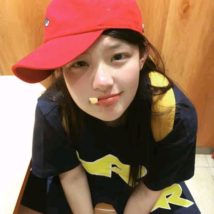 ˣ