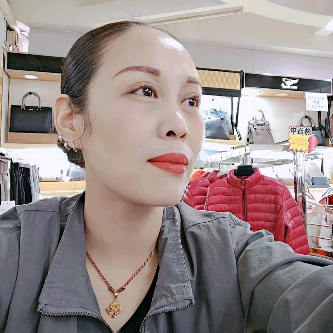 铿锵玫瑰💃💃
