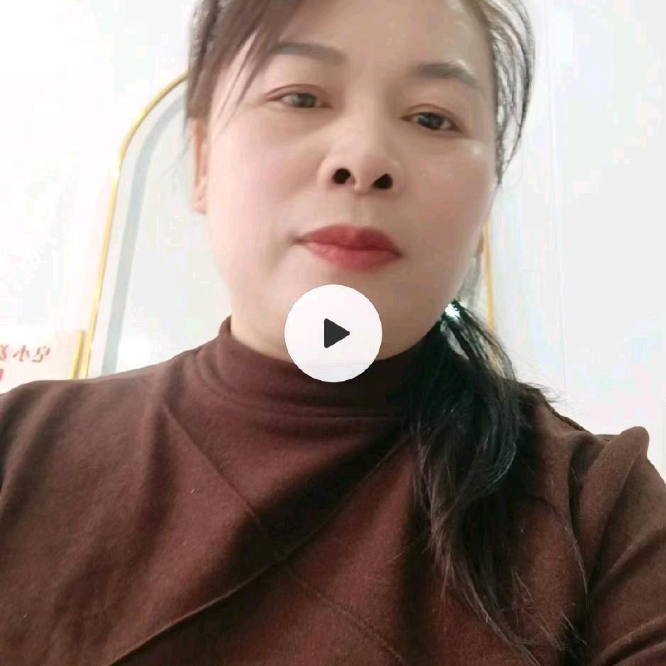 三宝奶奶和三宝妈妈