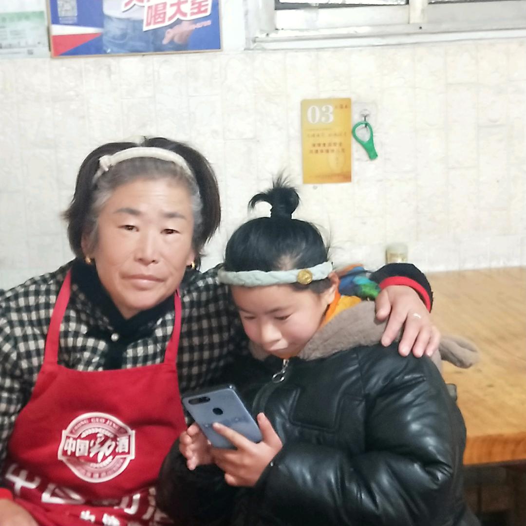 幸福一生平安:胡姐