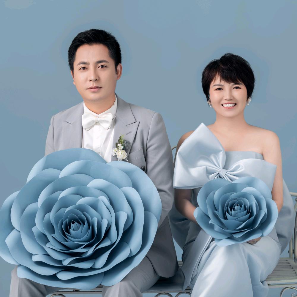 55岁老婆35岁老公