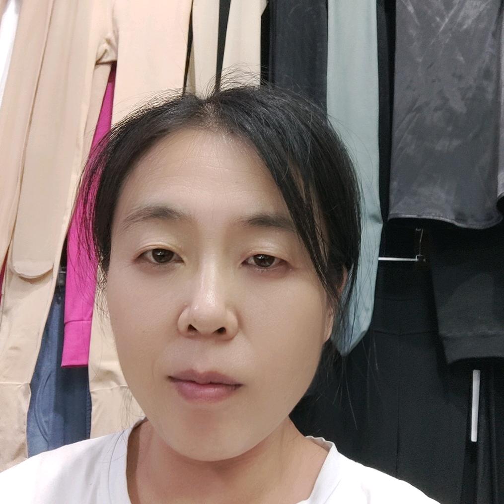 科达广瑞针织华姐