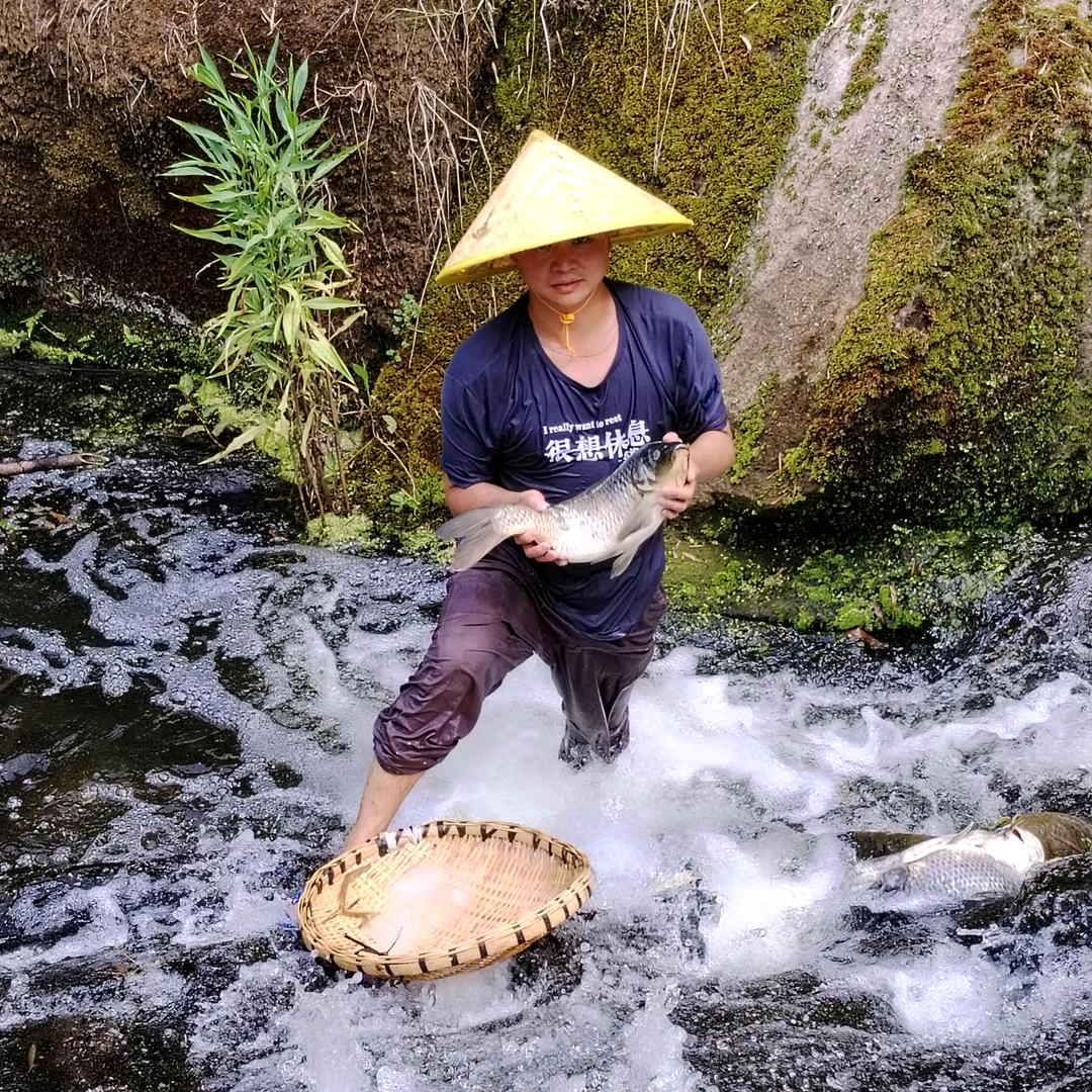 户外光头