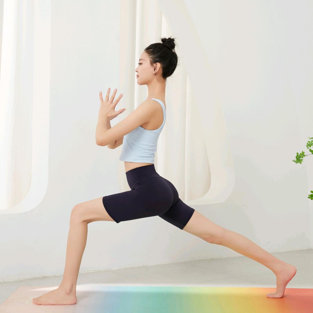 舒心瑜伽深圳市伊嬛服饰有限公司专卖店1