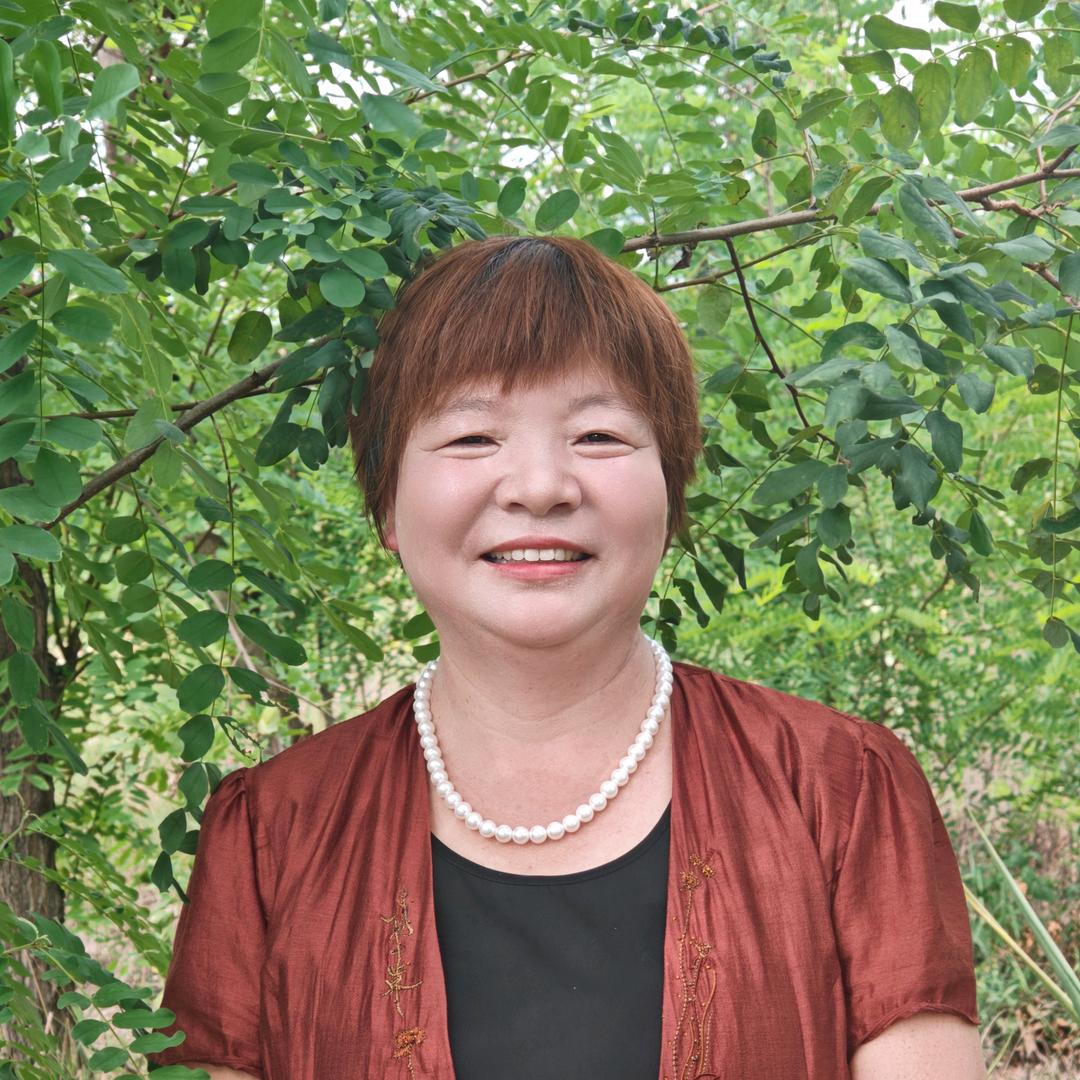 朱