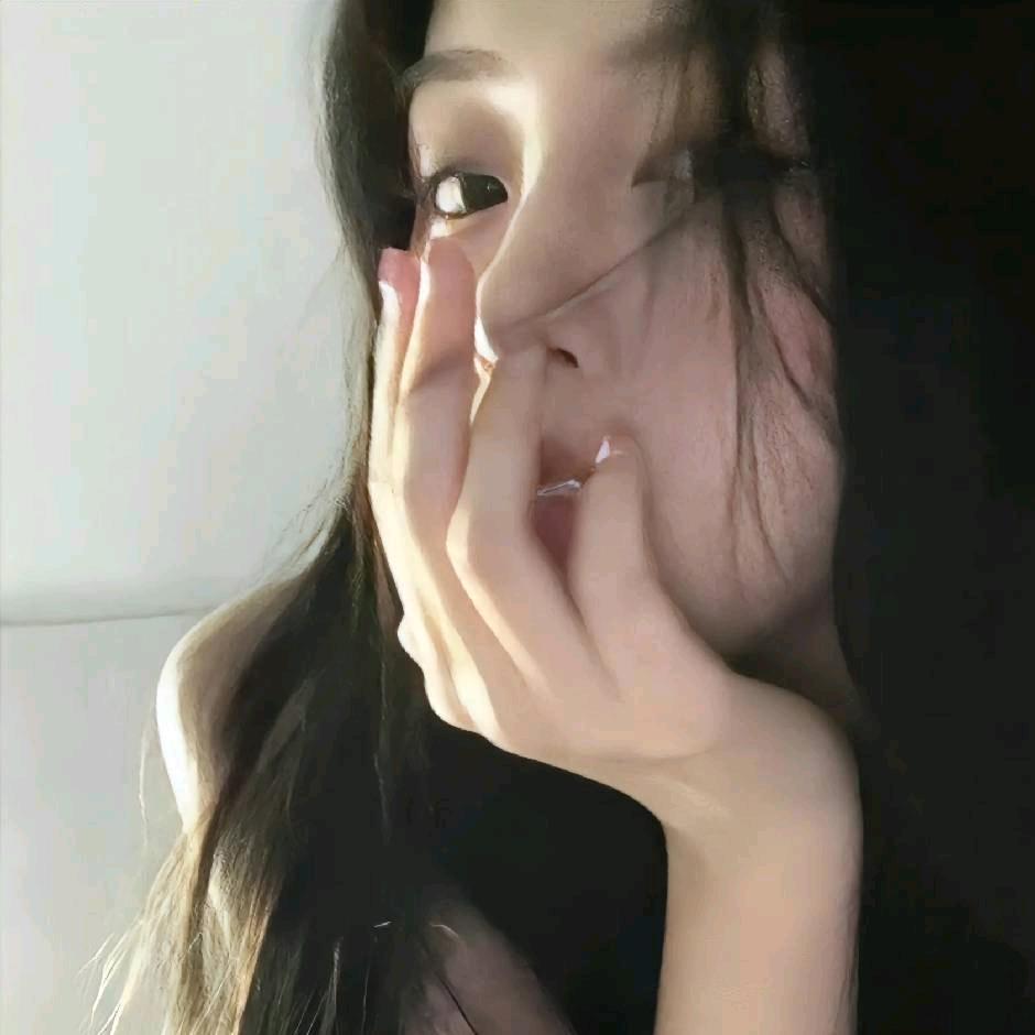 我爱奶油泡芙💕