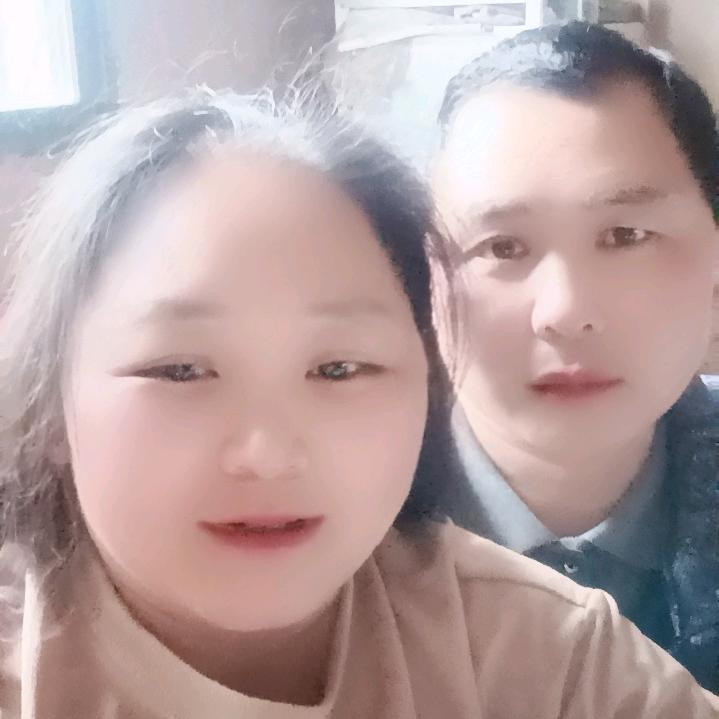 \ヾ(＾∇＾)❤️❤️❤️❤️❤️٩(๑