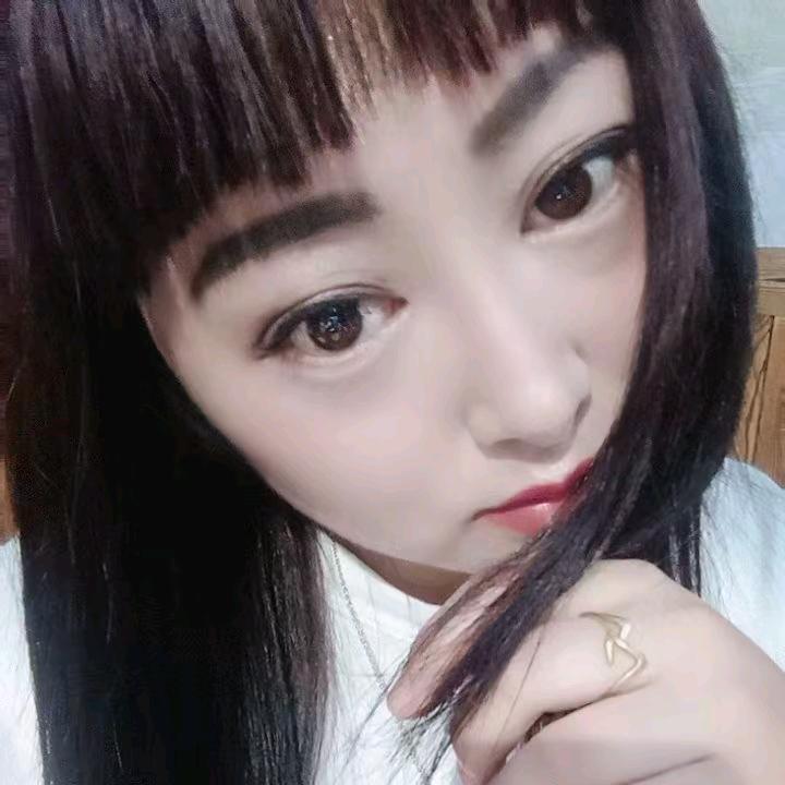 霞霞