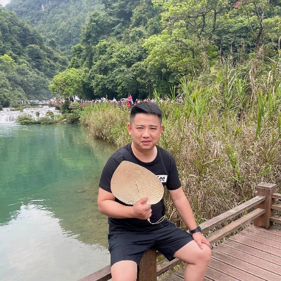 成都览山新车(吉老板)