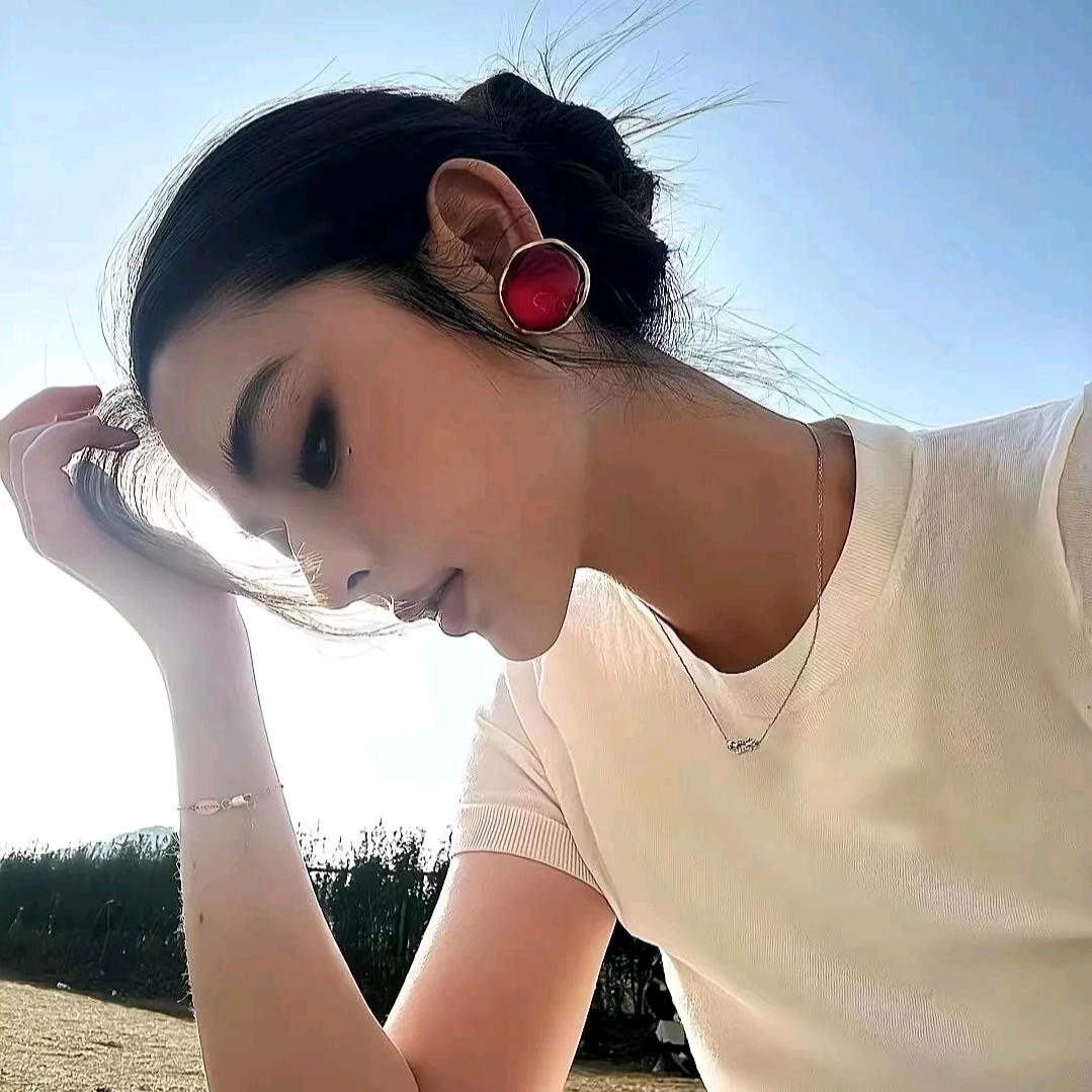 @𝑯·𝑫𝒆𝒍𝒅𝒂𝒓🧿·。