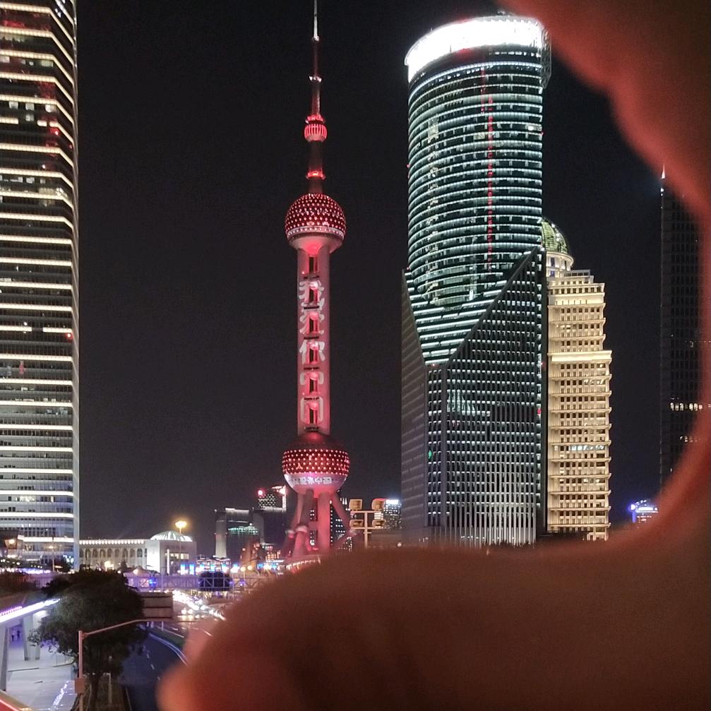 永远相信美好的事情即将发生