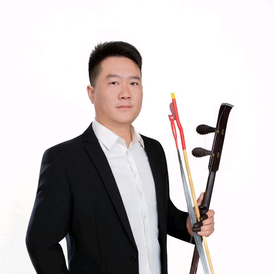 板胡闫竞