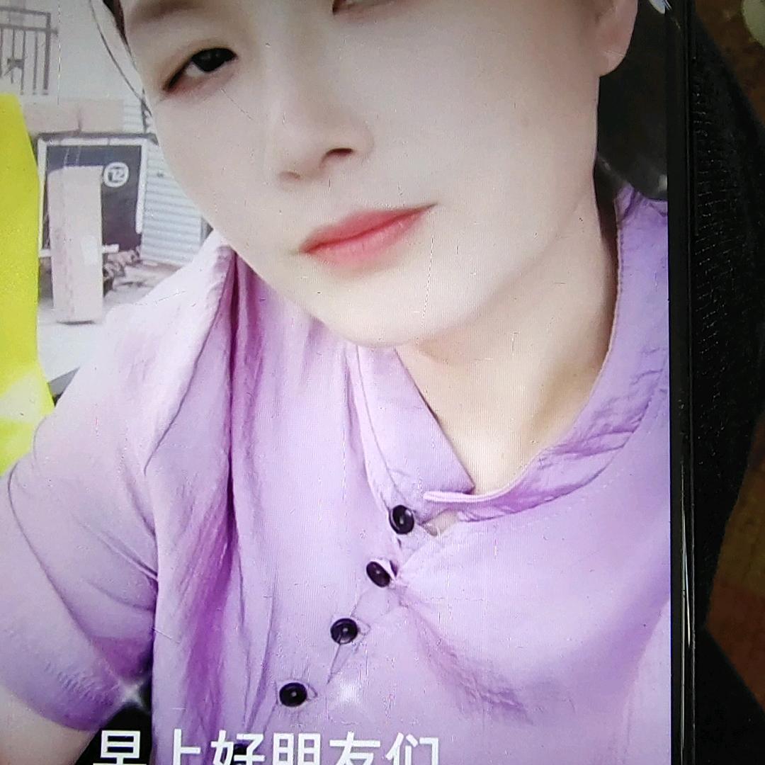 朱玲