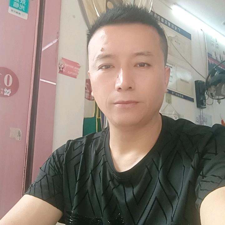 青青河边草，味极鲜鱼火锅