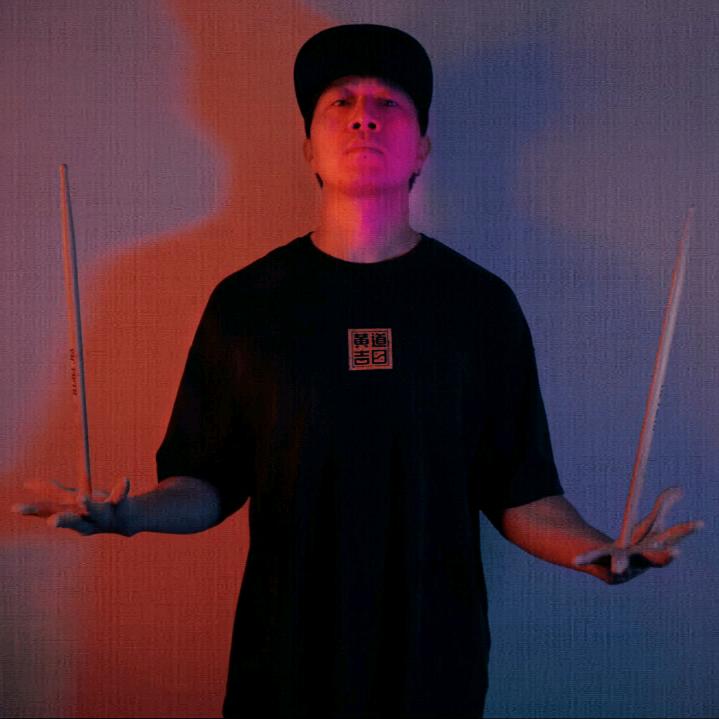鼓手锅锅