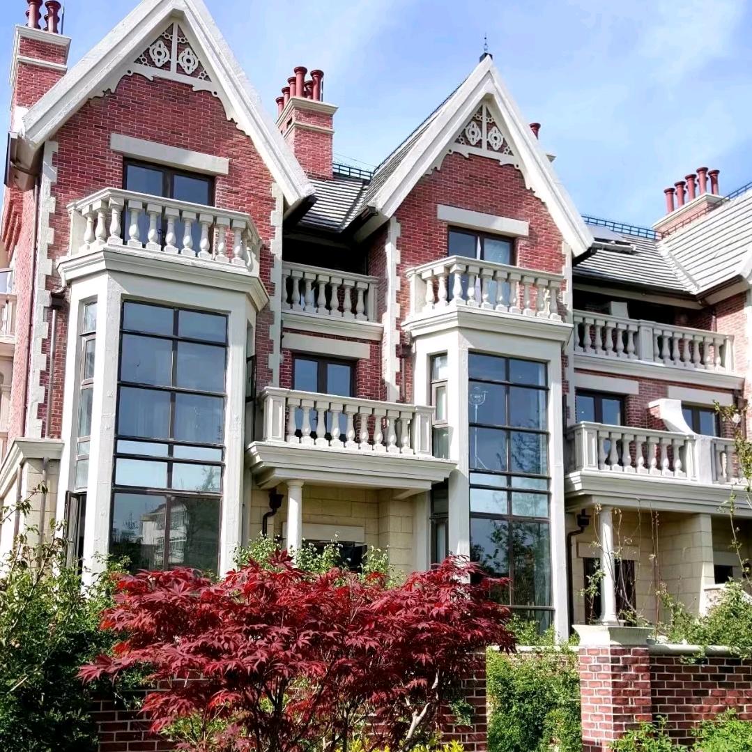 胶州麒麟房产中央公园店