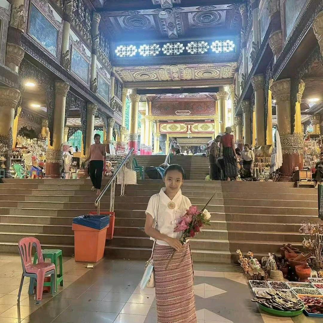 缅甸月宝🇲🇲