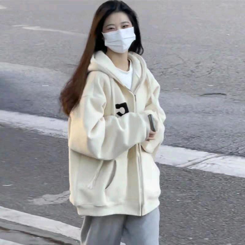 噜噜吃不饱
