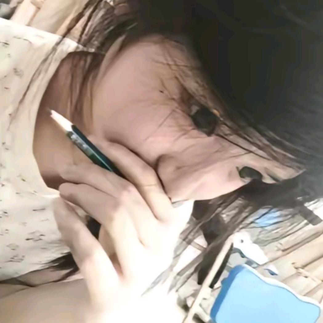 小伊baby.