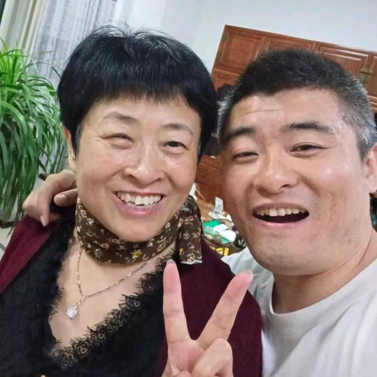 原美美帮忙打小怪兽
