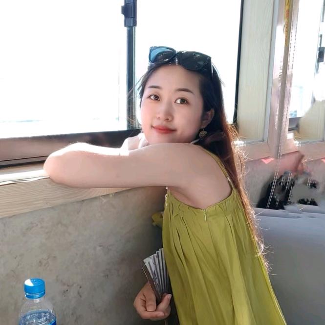 琰筱婷