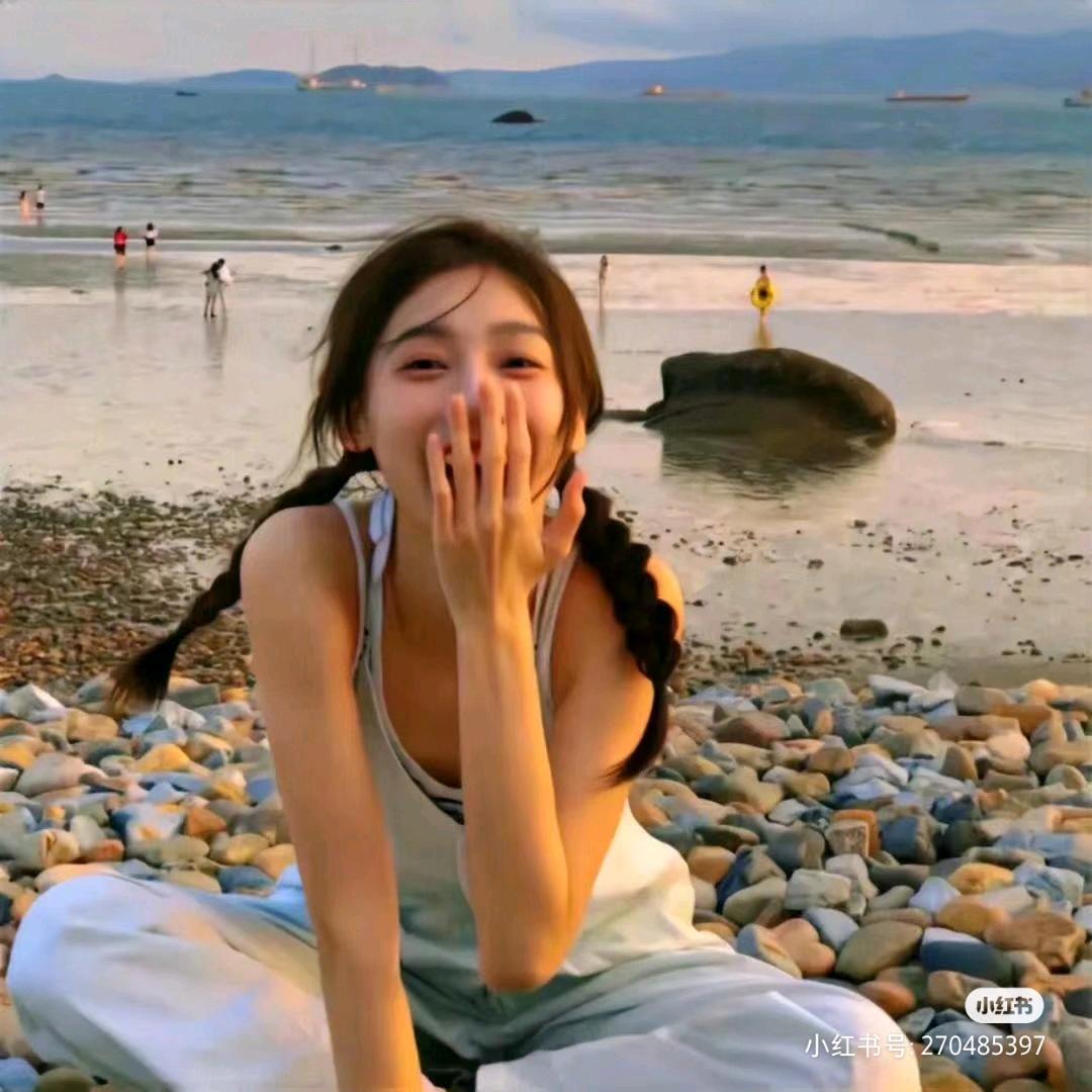 圆形方孔半两钱*