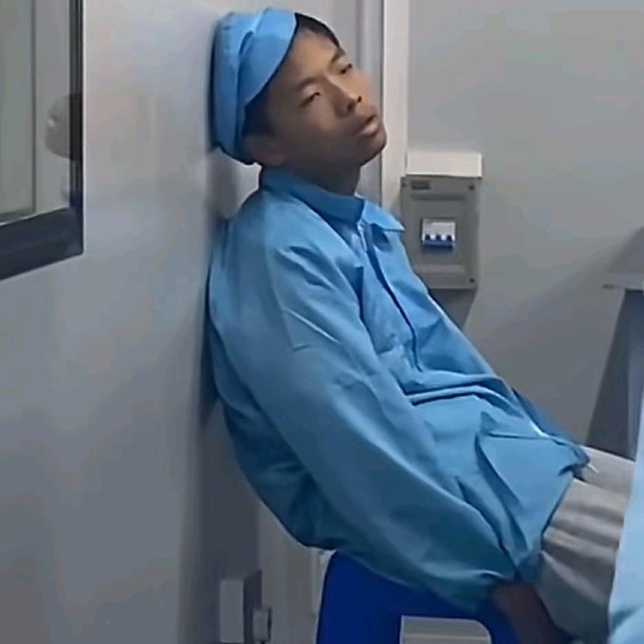 甜甜的女孩也有咸咸的地方