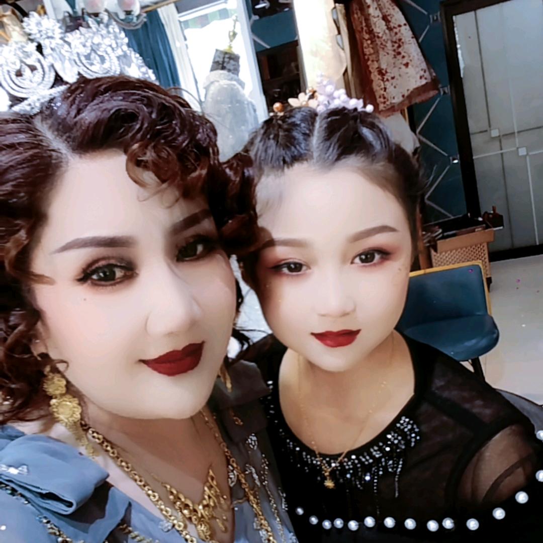 提拉🌷🌷🌷