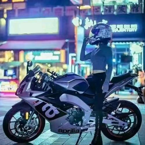 大众驾校瑶瑶教练